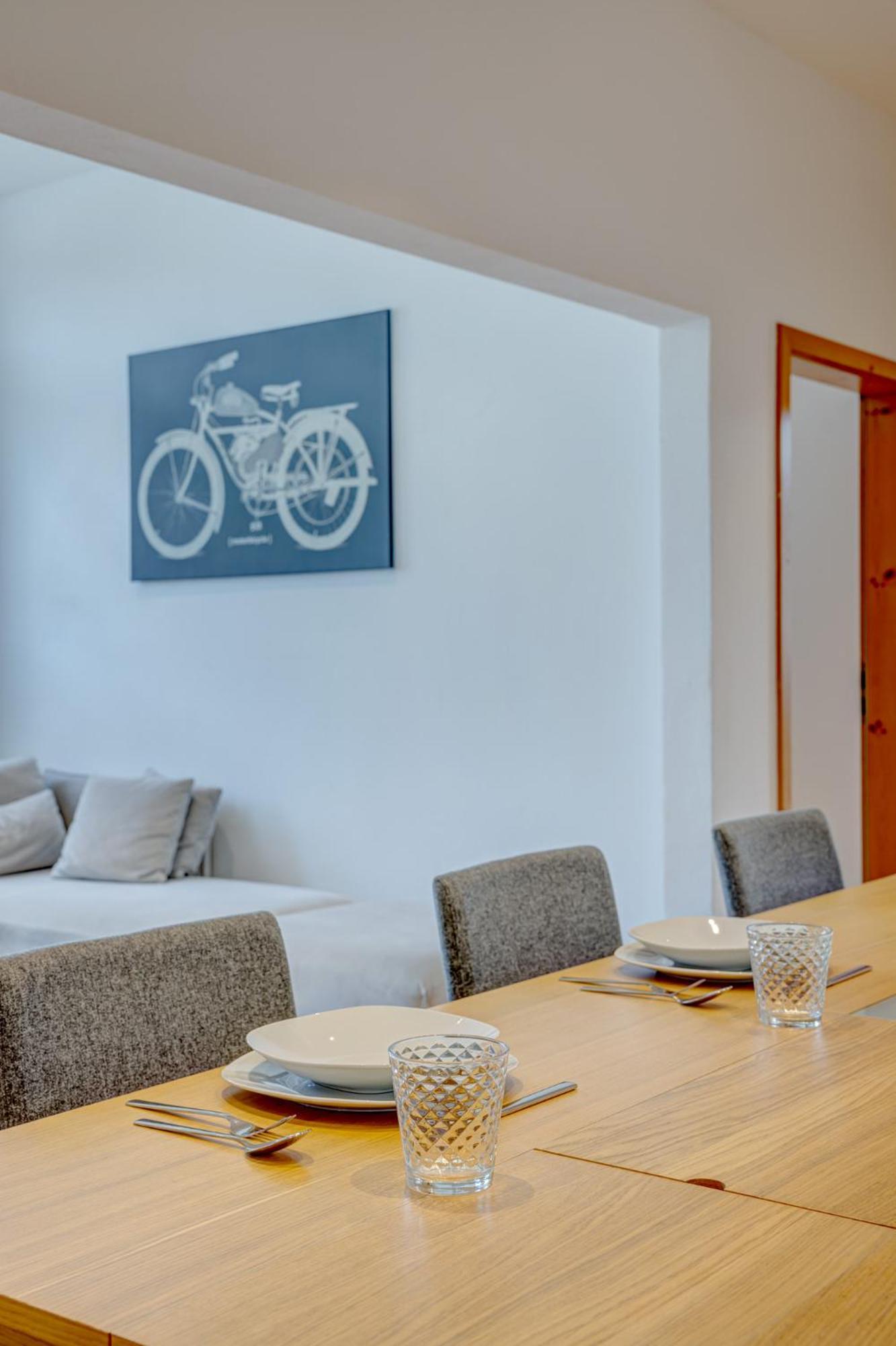 Kaza Guesthouse, Centrally Located 2 & 3 Bedroom Apartments In Augsburgo Exterior foto