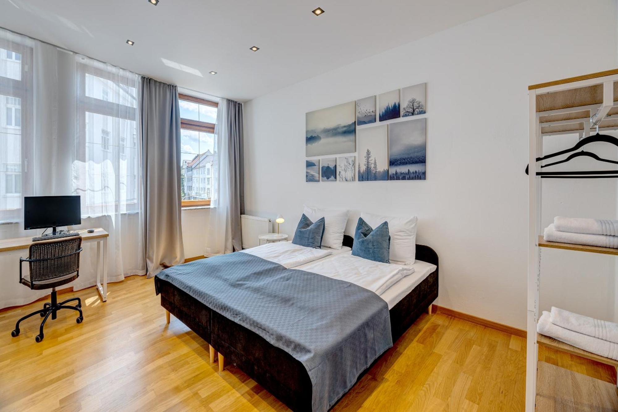 Kaza Guesthouse, Centrally Located 2 & 3 Bedroom Apartments In Augsburgo Exterior foto